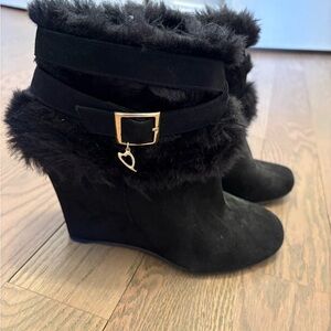 Thalia Sodi Black Faux Fur Wedge Ankle Boots with Heart Charm